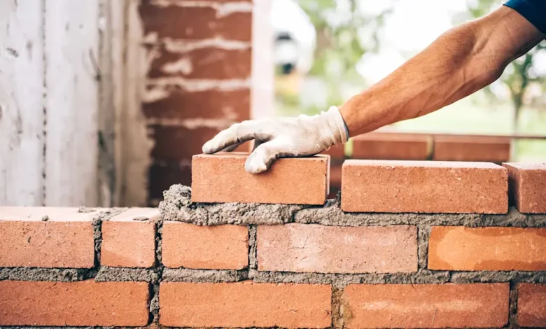 خطوات تشطيب شقة على الطوب الأحمر 2026