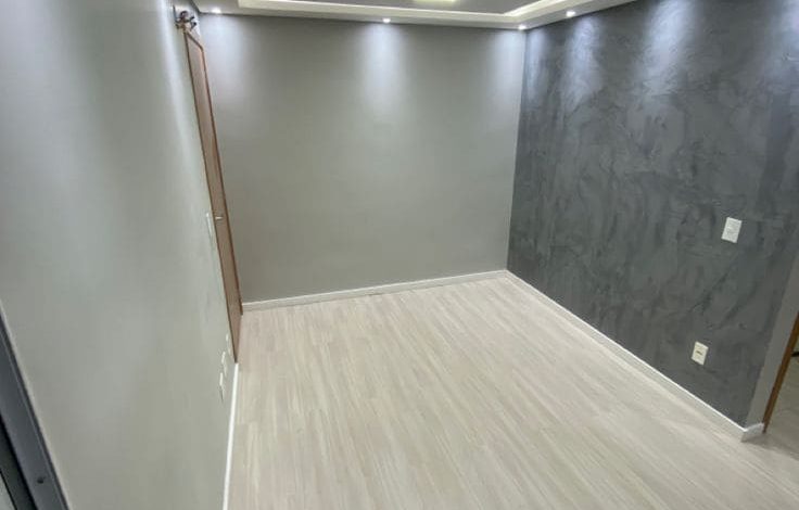 تجديد شقة صغيرة في القاهرة بتصميم مودرن واستغلال ذكي للمساحات من تنفيذ تشطيب كوم